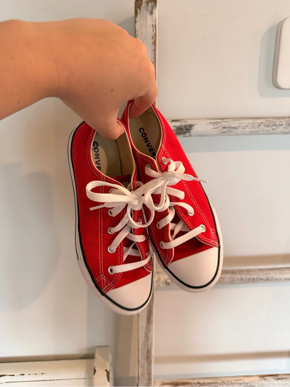 Converse Chuck 70 Ox 164949C Red Kids Size 2.5 Low Top All Star Sneaker NWOT